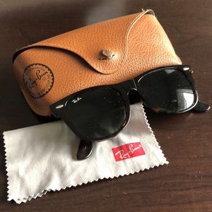 Ray-Ban Tortoise Wayfarer Sunglasses with Case